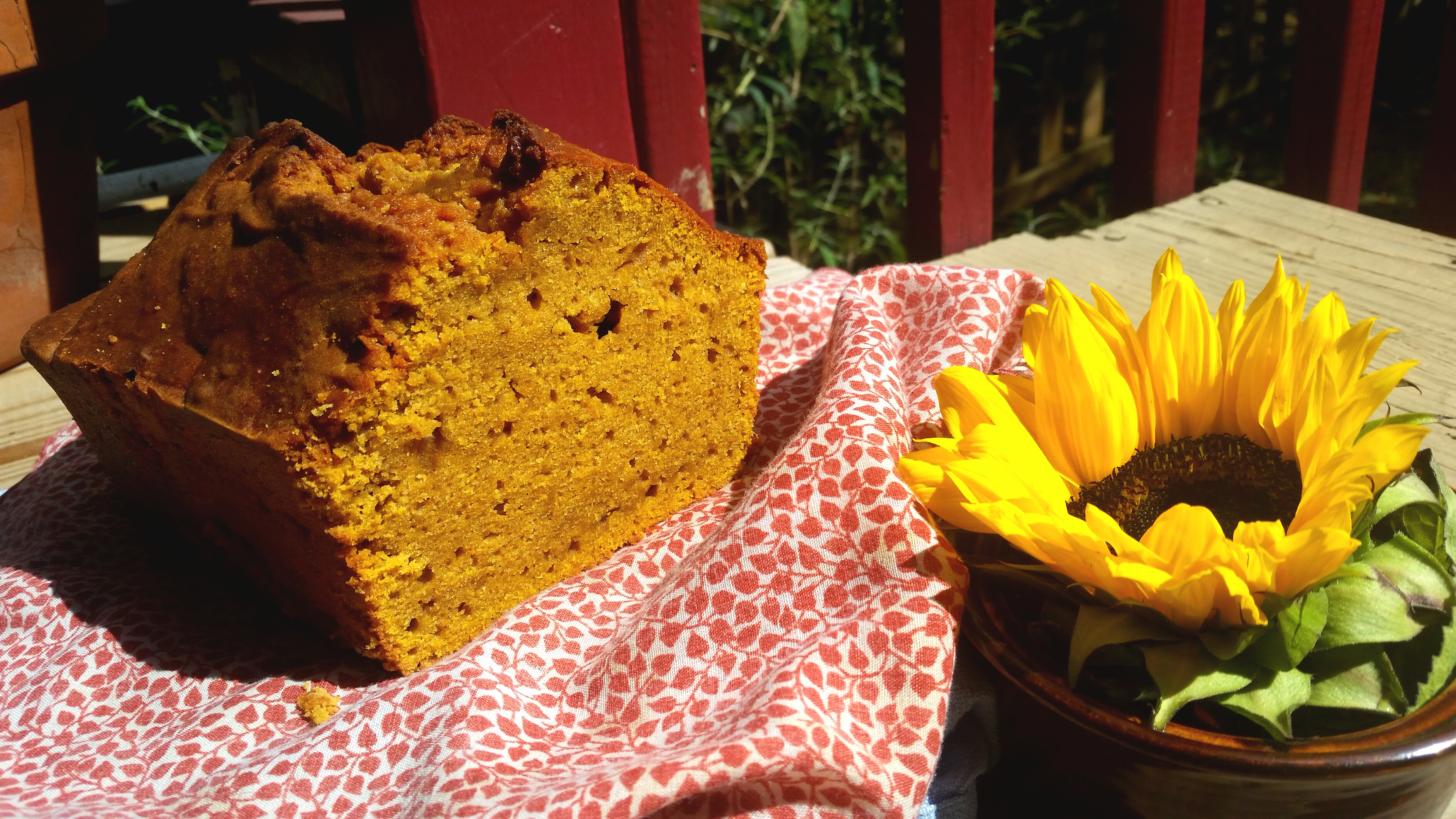 pumpkin bread with sunflower